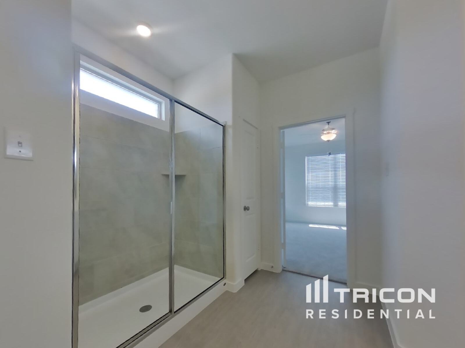 Building Photo - 2700 Brushy Lk Dr