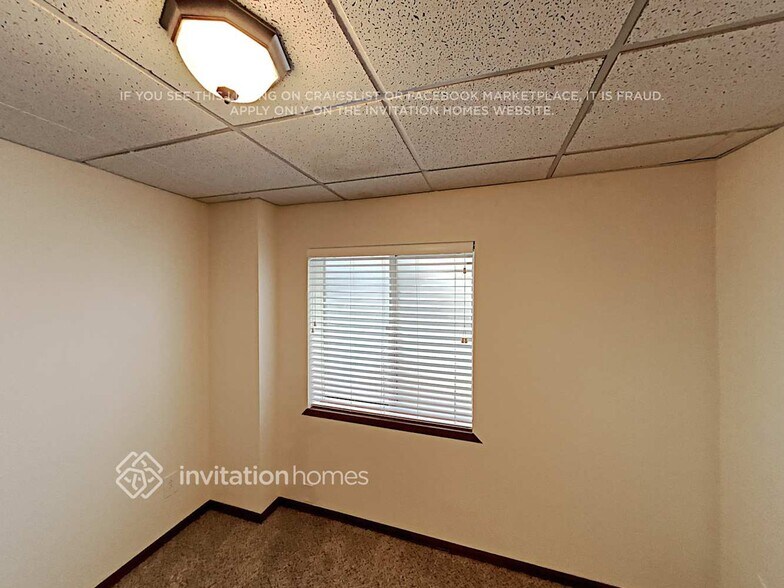 Building Photo - 4331 S Fundy St