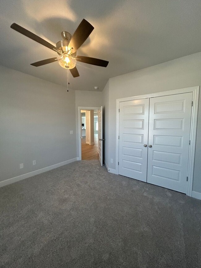 Building Photo - Beautiful Bentonville Home! 4 Bedrooms, 2.5 Bathrooms!!