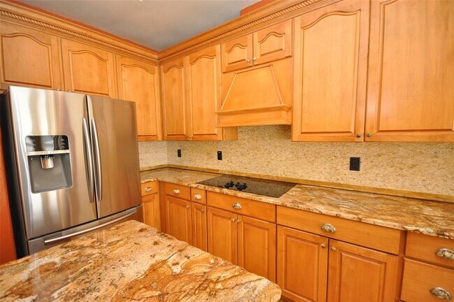 Building Photo - 7624 San Remo Pl
