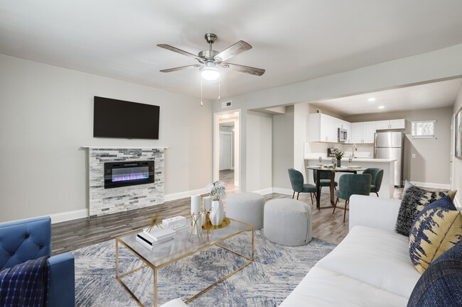 Staged Living and Dining - The Rosedale