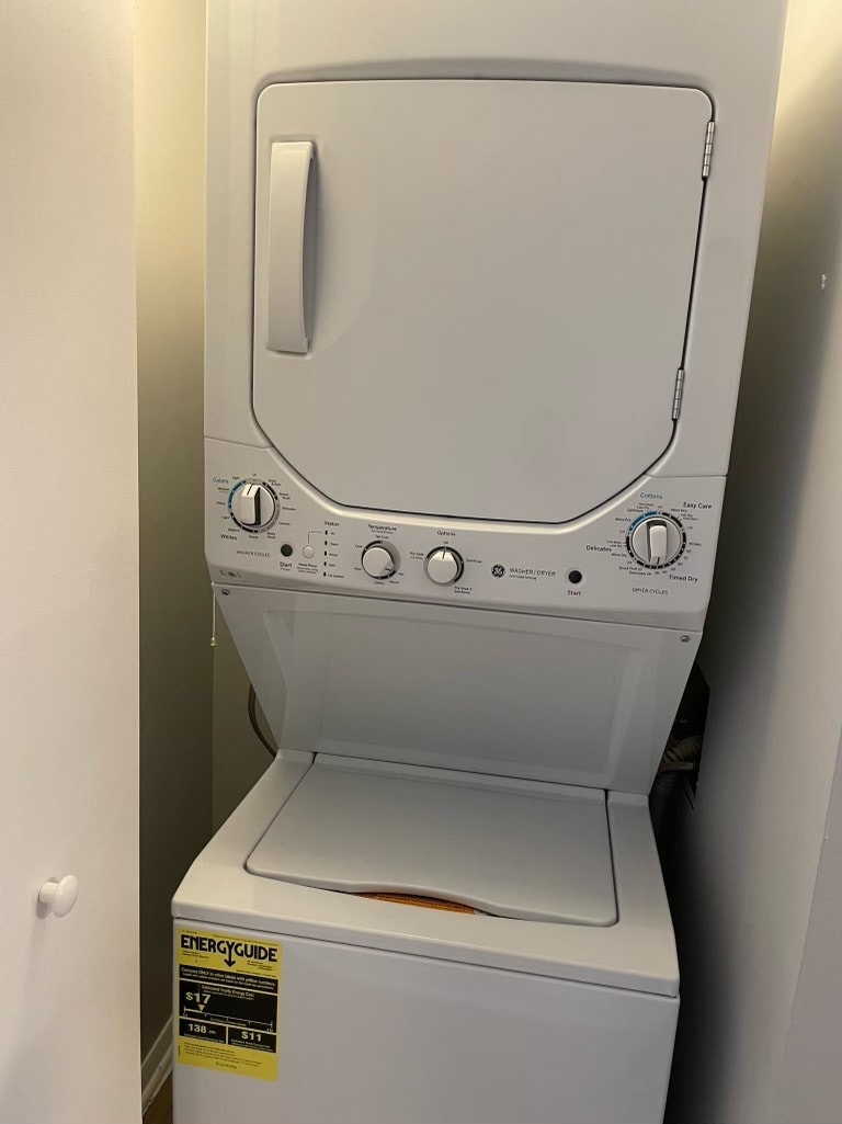 Building Photo - 2252 Abbeywood Dr