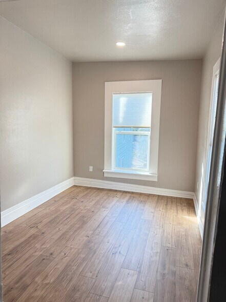 Building Photo - 4107 Smallwood Ln