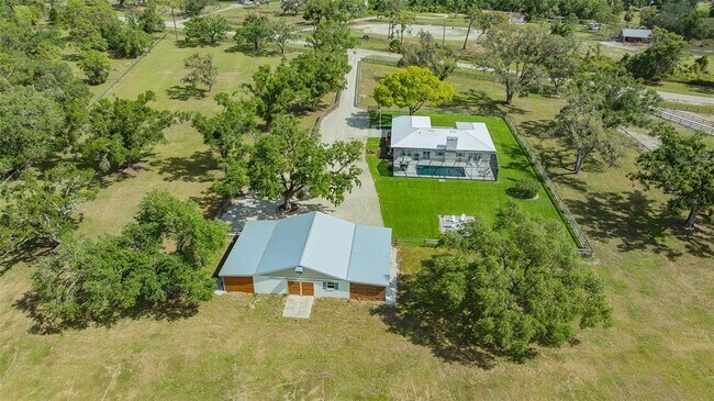 Building Photo - 5450 Old Ranch Rd