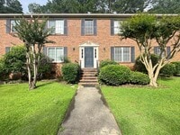 Building Photo - Condo for rent in Vestavia Hills