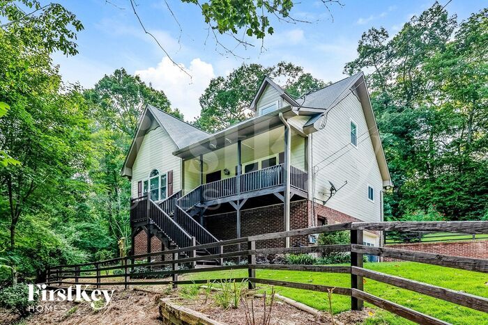 Primary Photo - 305 Yellow Wood Ln