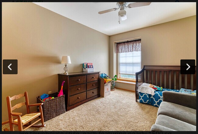 Building Photo - 1300 E Buckwood Dr