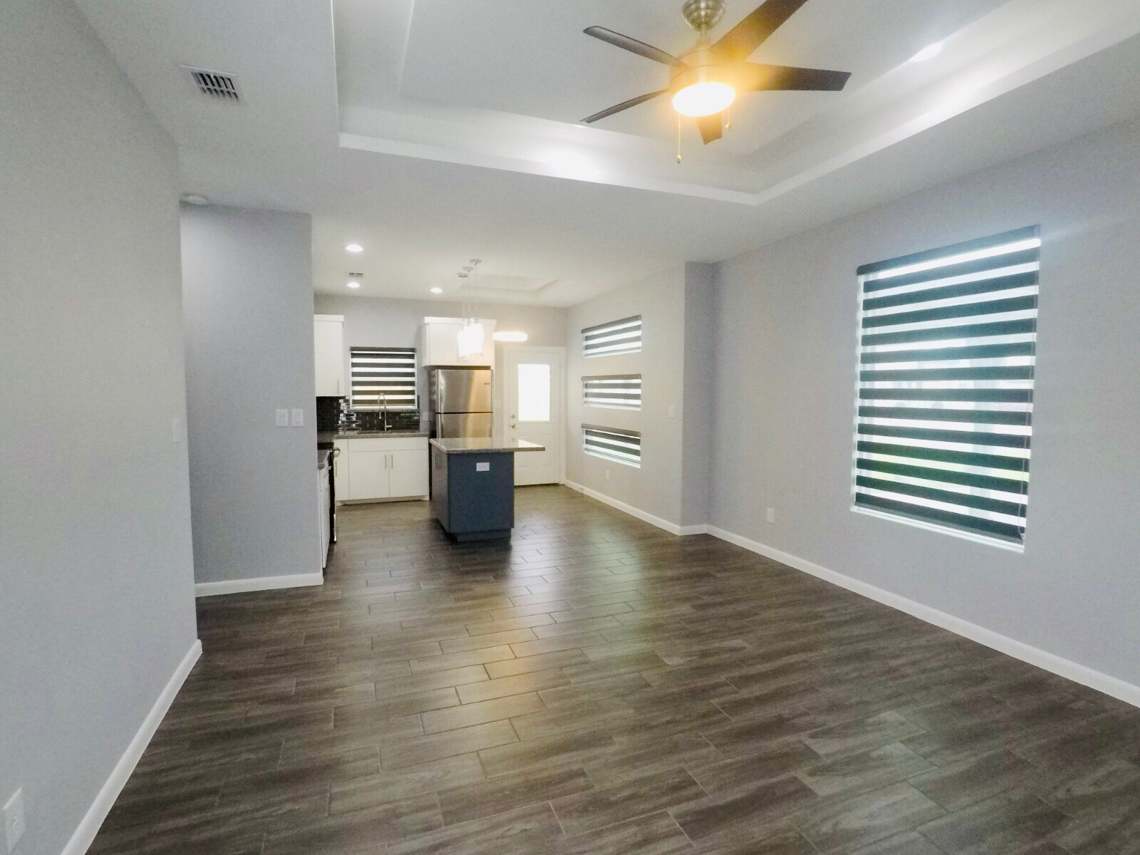 Building Photo - 1416 S Iris St