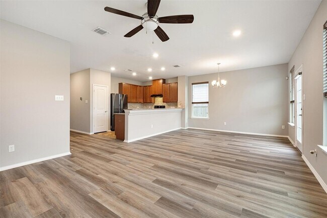 Building Photo - 12401 Franklin D Roosevelt St