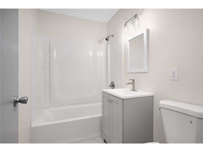 Building Photo - 6724 Scott Ave N