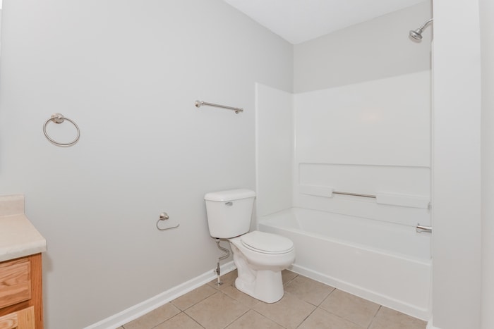Building Photo - 2104 Bridlewood Dr
