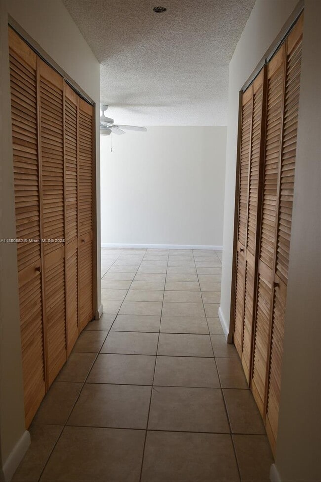Building Photo - 15476 SW 85th Ln