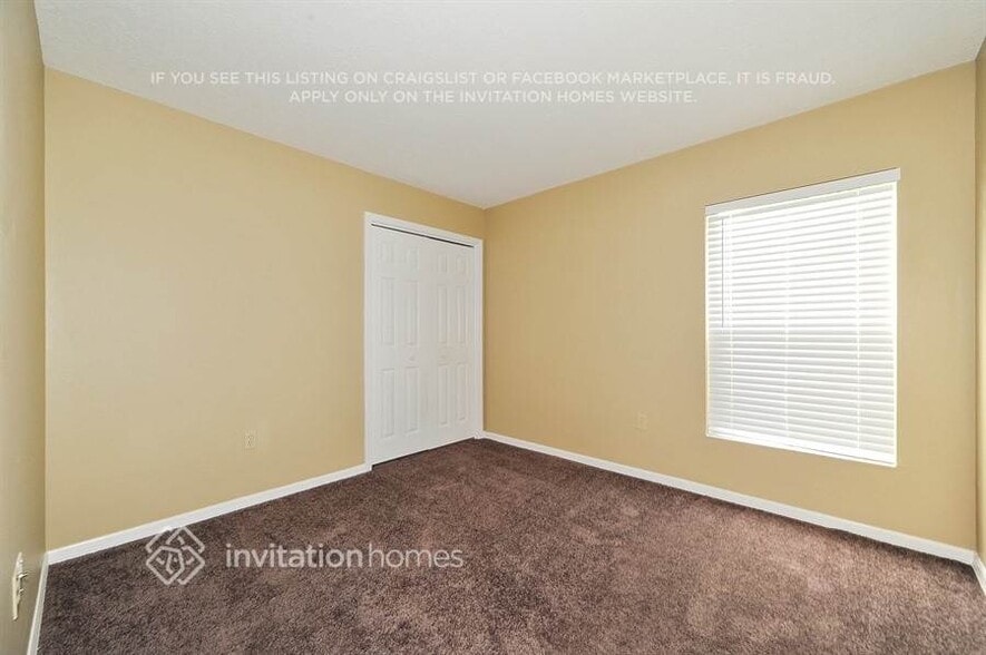 Building Photo - 4300 Ridgemoor Dr N
