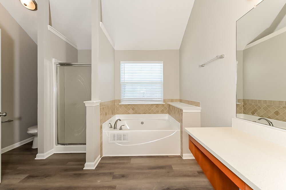 Building Photo - 2407 Brookgate Way