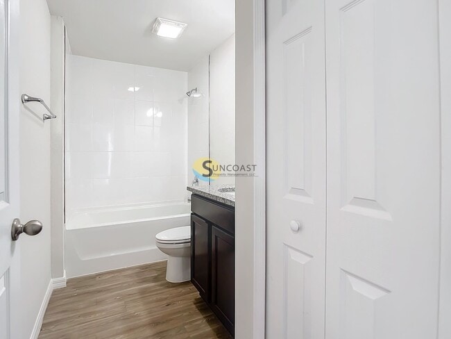Building Photo - 14495 SW 46th Ct