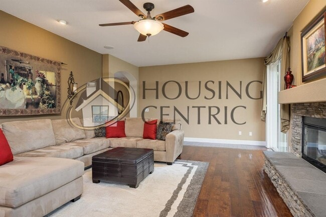 Building Photo - Executive Folsom Rental with a Pool, Energ...