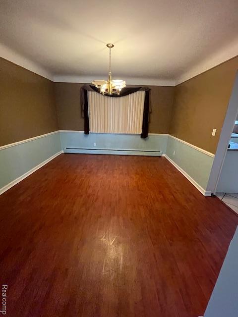 Building Photo - 9118 Riverdale Ave