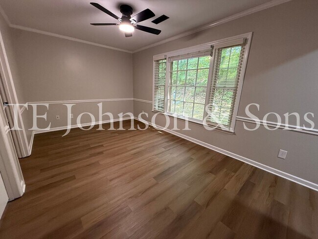 Building Photo - 259 Olde Vineyard Ct