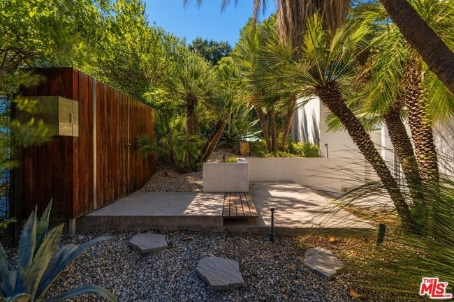 Building Photo - 3201 Oakley Dr