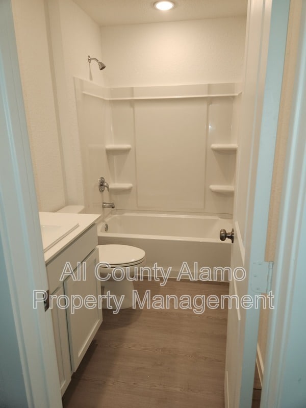 Building Photo - 6616 Dali Bnd