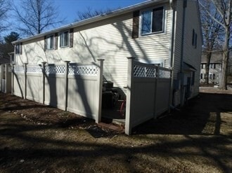 Building Photo - 34 Village Hill Ln