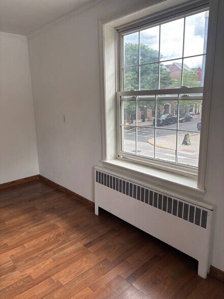 Building Photo - 611 Haddon Ave