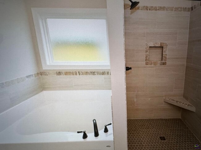 Building Photo - 104 Sutter Butte PL
