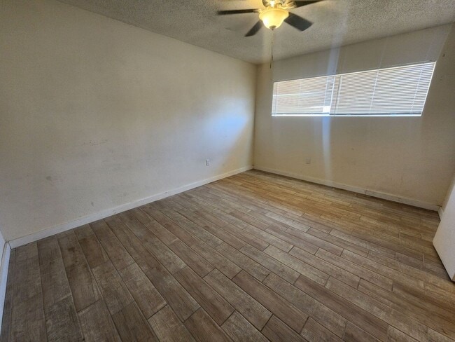 Building Photo - 6141 Abronia Ave