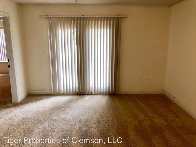 Building Photo - 3 br, 3 bath House - 701 Harts Cove Way