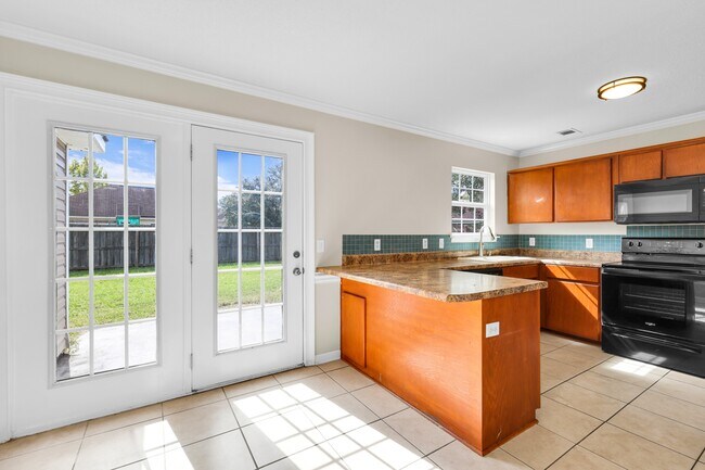 Building Photo - 4 Expedition Way