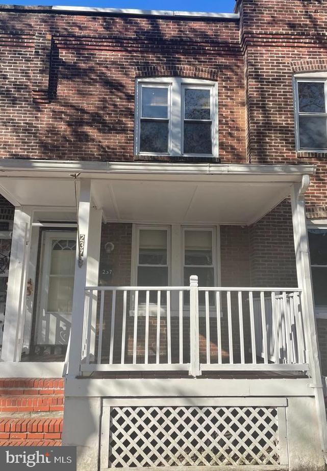 Primary Photo - 237 4th Ave
