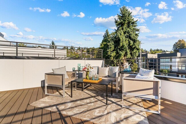 Building Photo - 3 Bed 2.5 Bath Seattle Home! Beautiful Brand New Construction!