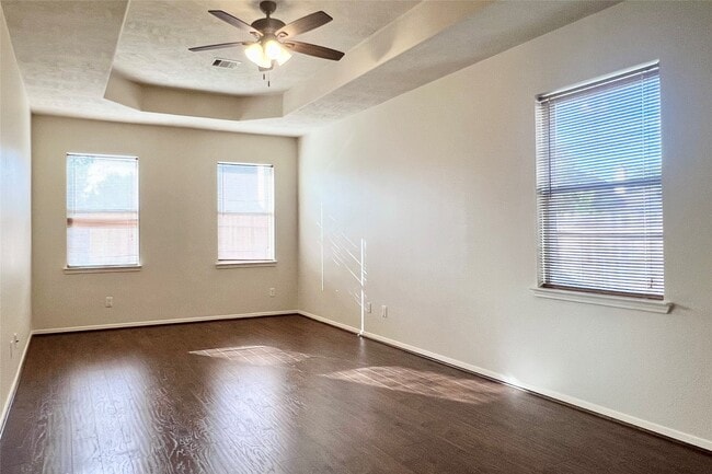 Building Photo - 26114 Silver Timbers Ln