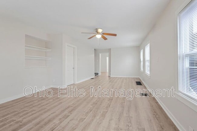 Building Photo - 1999 W Broad St