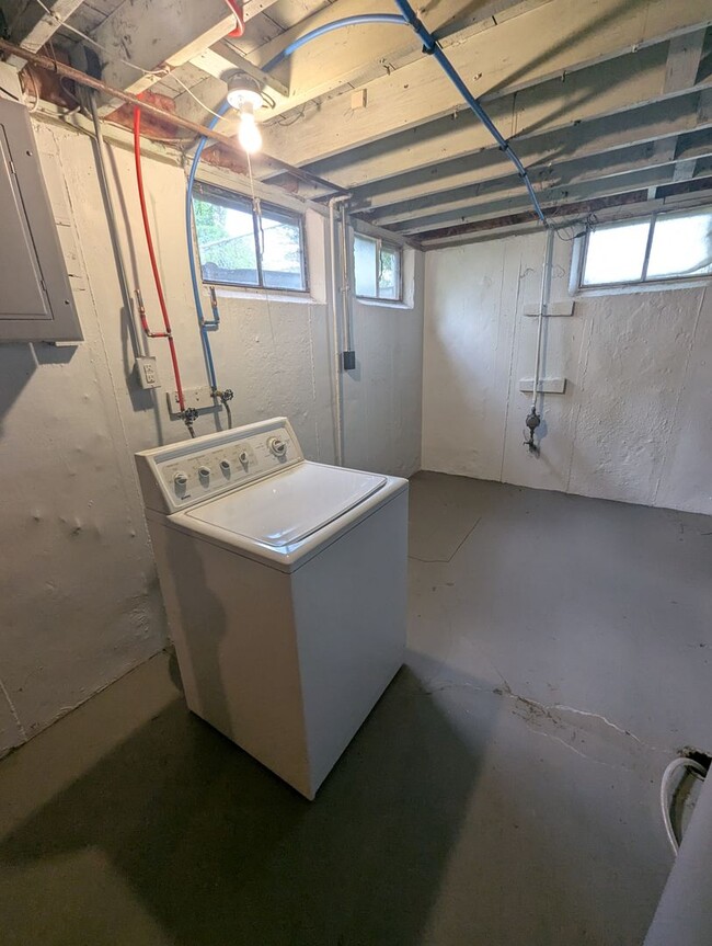 Building Photo - Charming Corner-Lot Home with Modern Upgra...