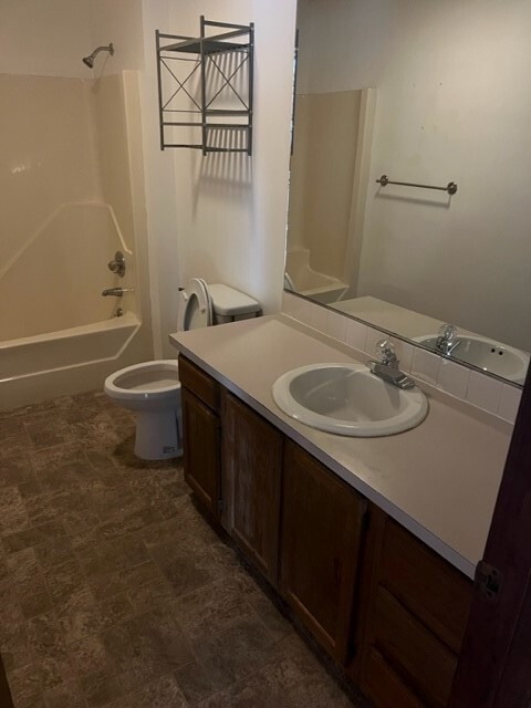 Guest Bathroom - 2003 Aspen Way