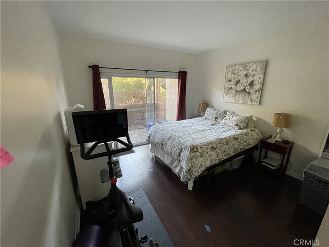 Building Photo - 50 Abrigo-