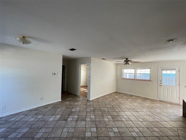 Building Photo - 1506 Big Meadow Dr