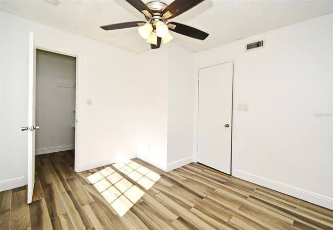 Building Photo - 3057 Aaron Burr Ave
