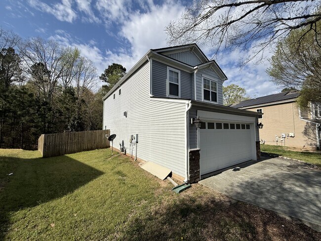 Building Photo - 3734 Mountain Brook Cir