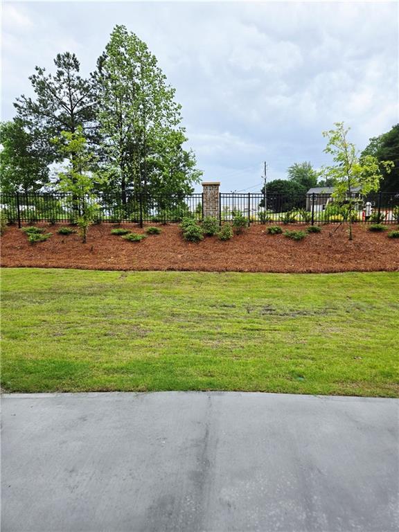 Building Photo - 2445 Livi Ln