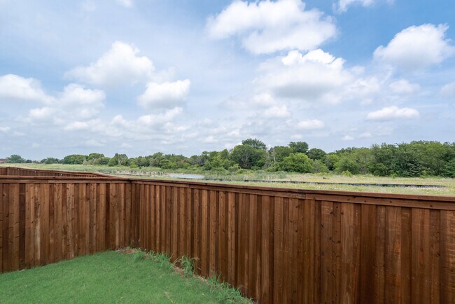 Building Photo - 243 Frio Dr