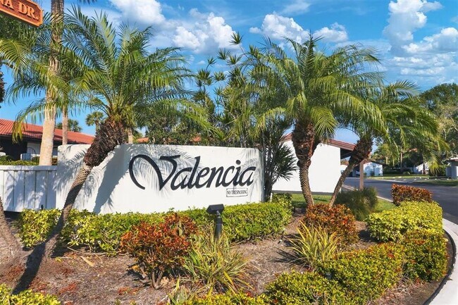 Primary Photo - 3500 El Conquistador Pkwy