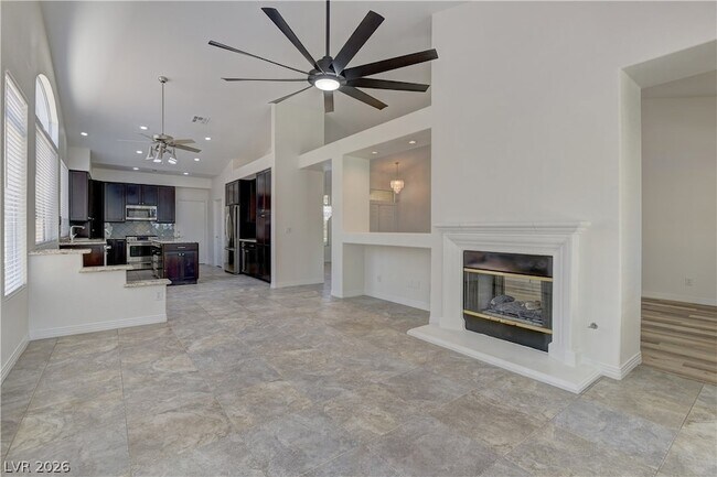 Building Photo - 8437 Willowleaf Ct
