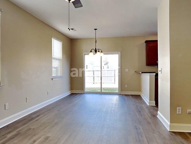 Building Photo - 4954 Bishop Green Ln