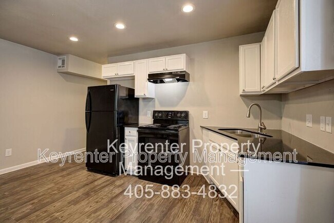 Building Photo - 2325 NW 12th St