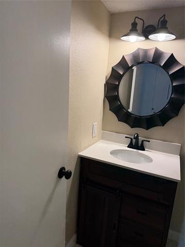 Building Photo - 7213 Chatham Rd