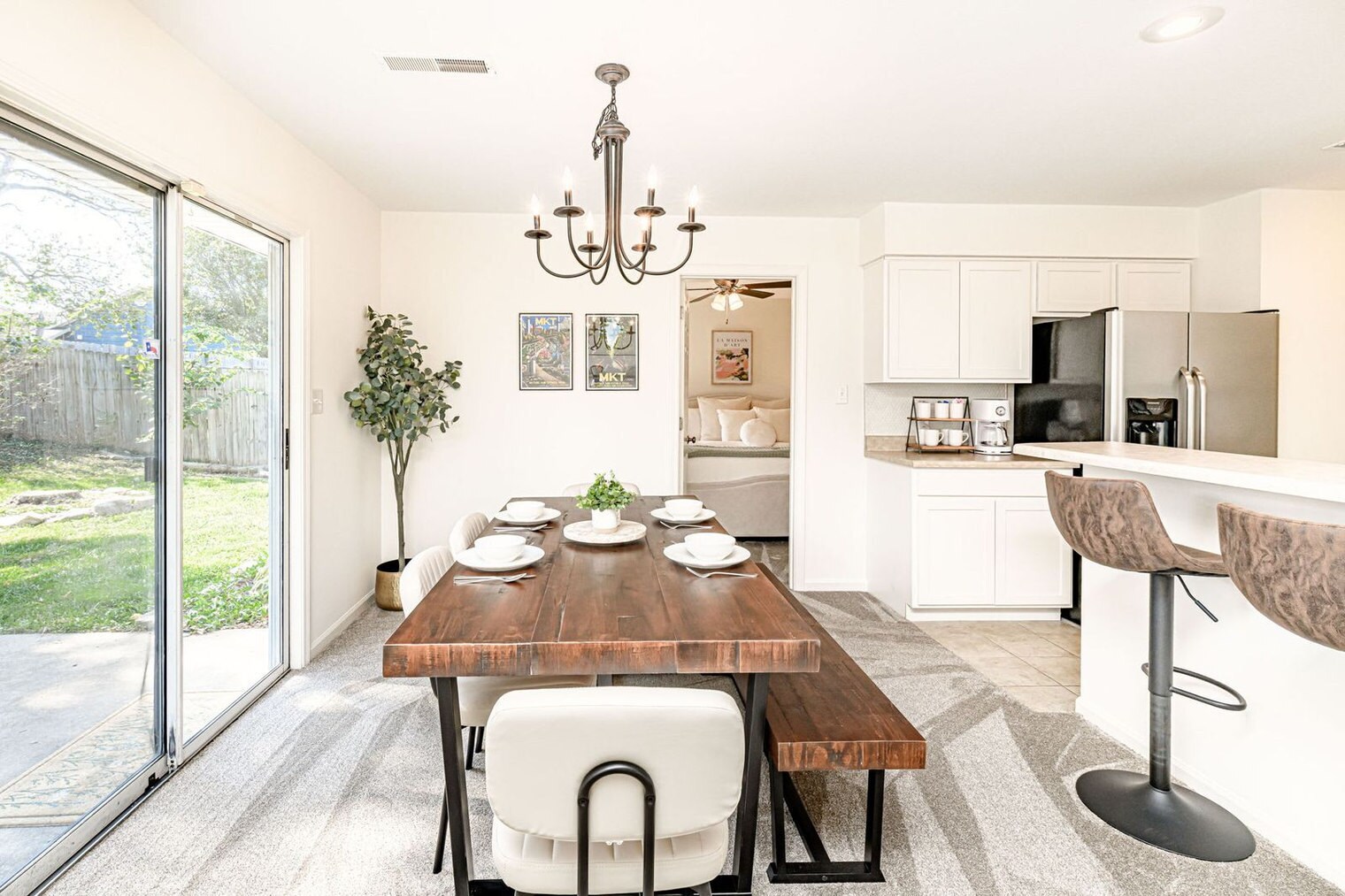 Building Photo - 3628 Lupine Dr