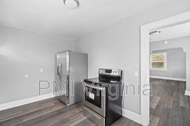 Building Photo - 1623 Deep Creek Blvd