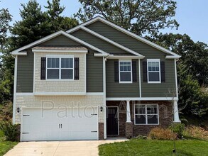 Building Photo - 138 Marathon Ln